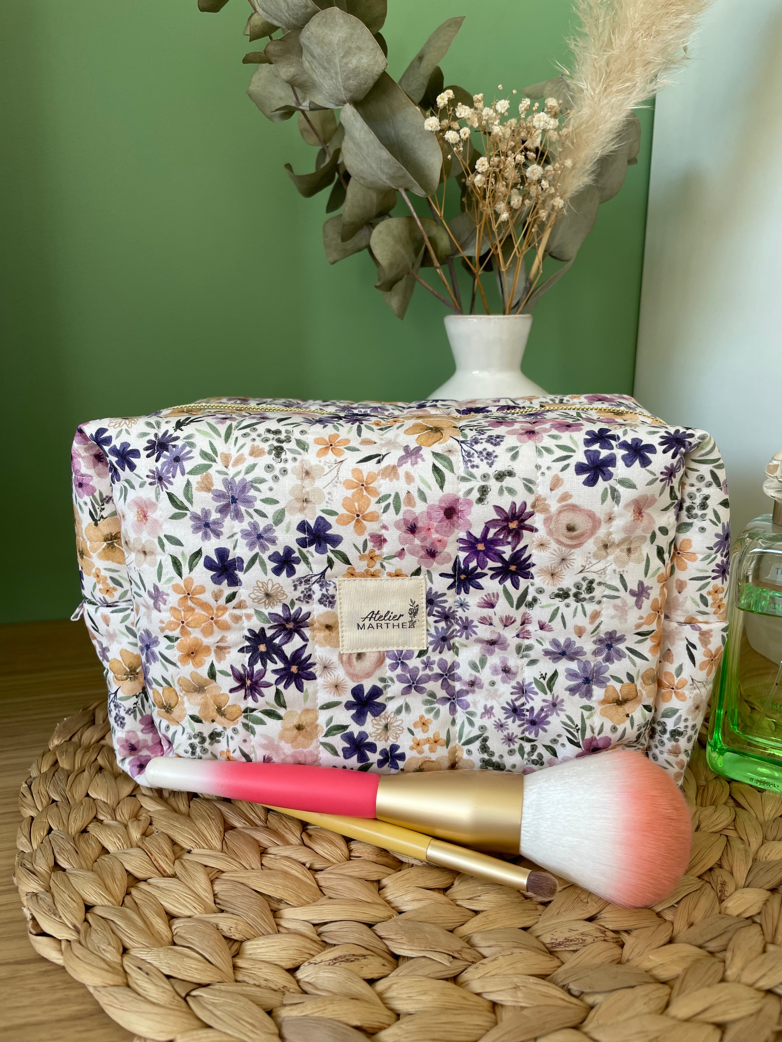 Trousse de toilette Romane violette