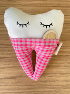 Pochette dent de lait Vichy rose fluo